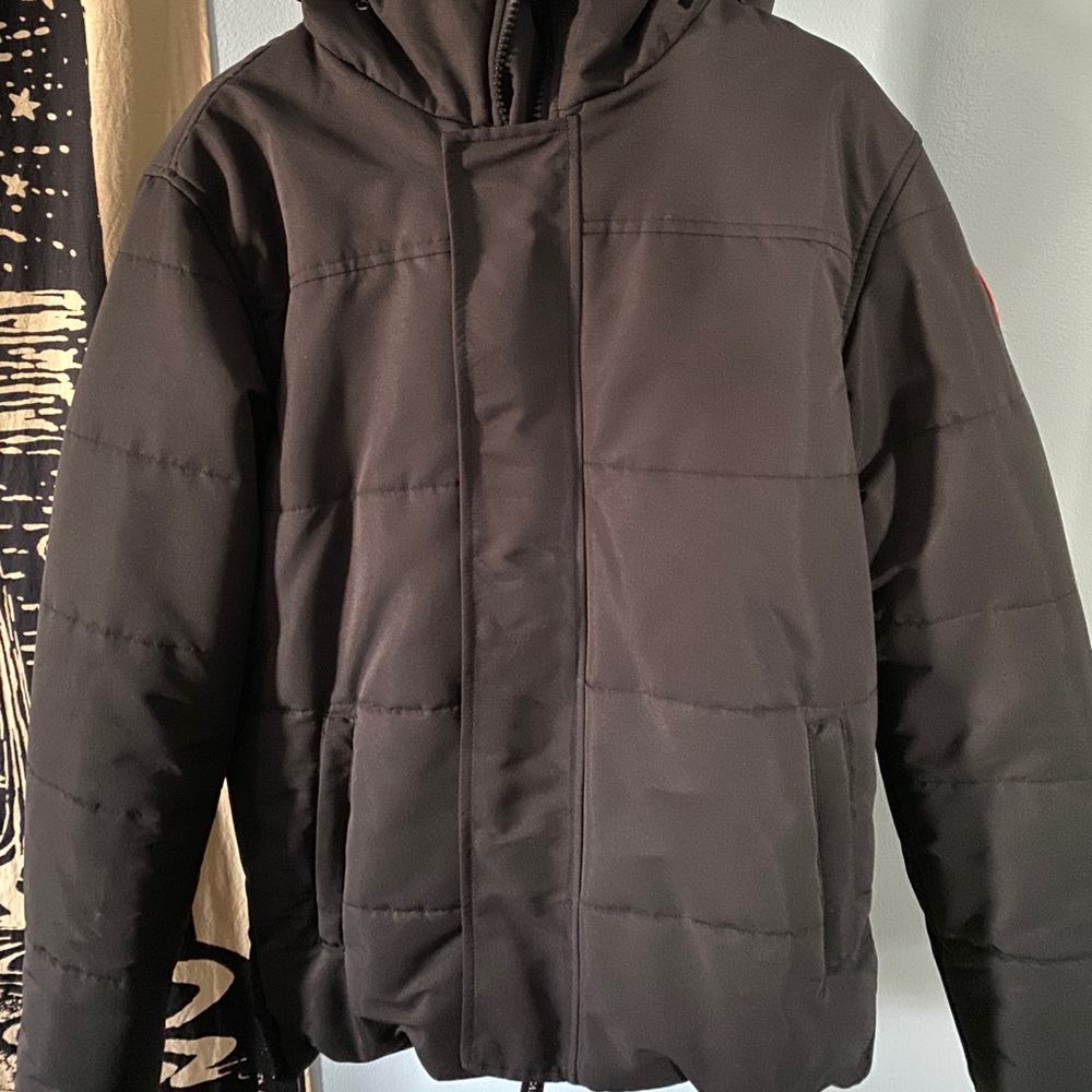 XL Canada Goose Men’s Down Jacket